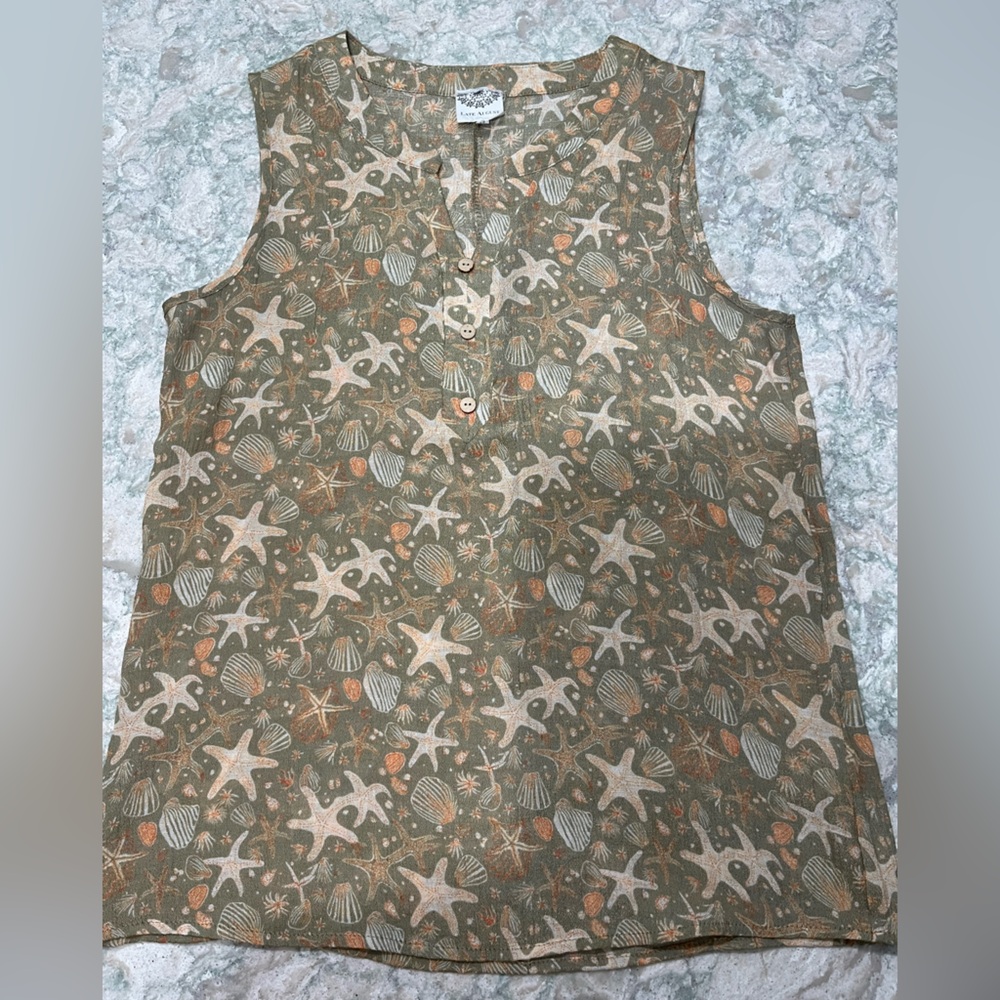Starfish Patterned Tank Top